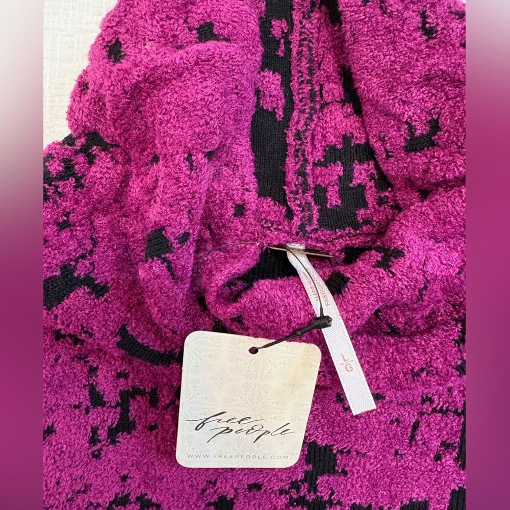 NWT Free People Textured Knit Crop Sweater | Plum Purple & Black | Size L - Picture 5 of 7